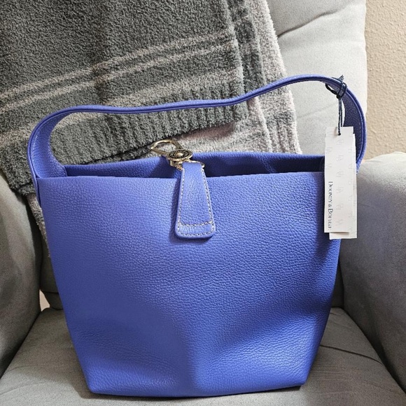 NWT DOONEY & BOURKE  LOGO LOCK HOBO PURSE - Picture 3 of 4